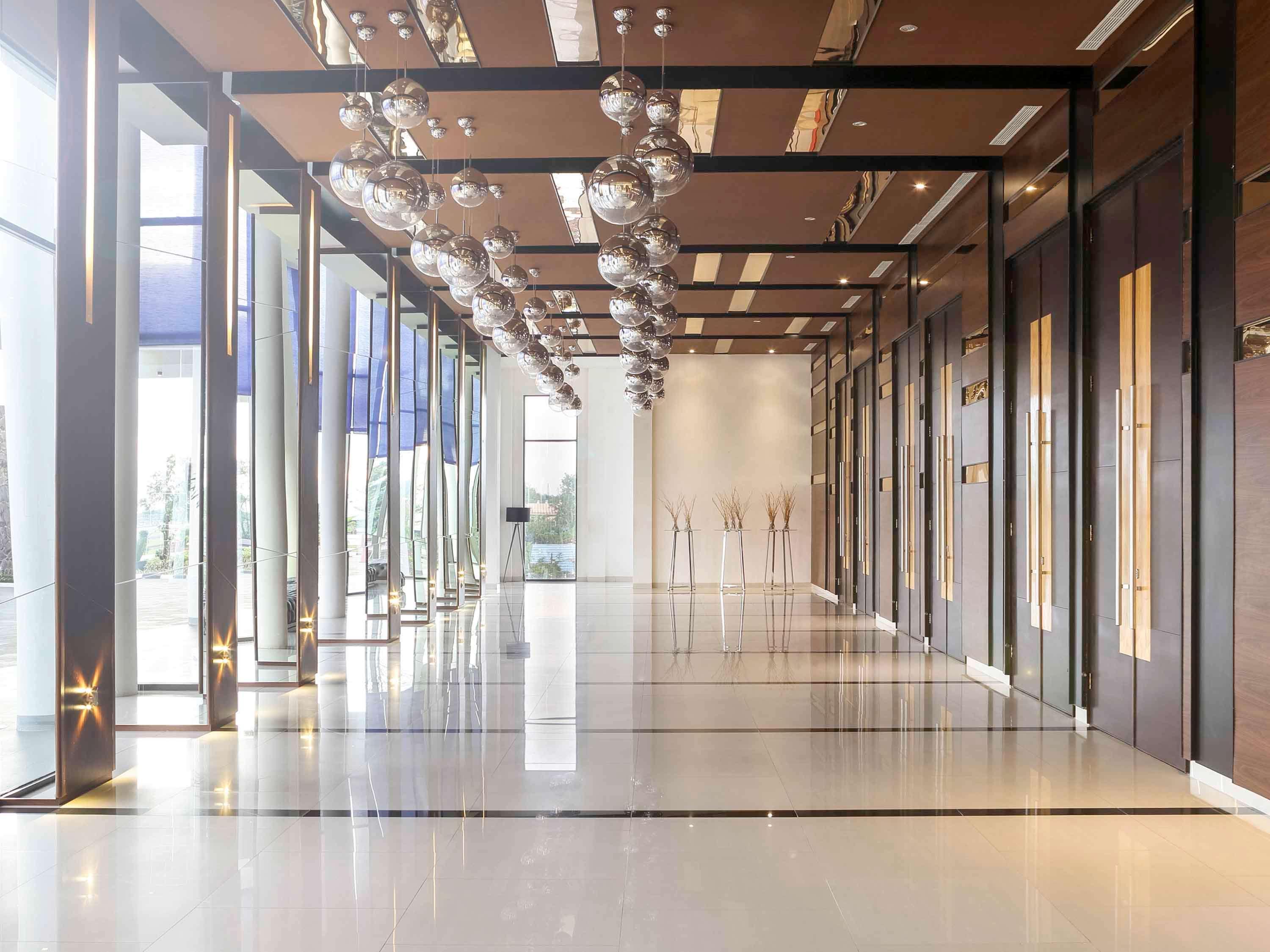 Novotel Banjarmasin Airport Banjarbaru Экстерьер фото